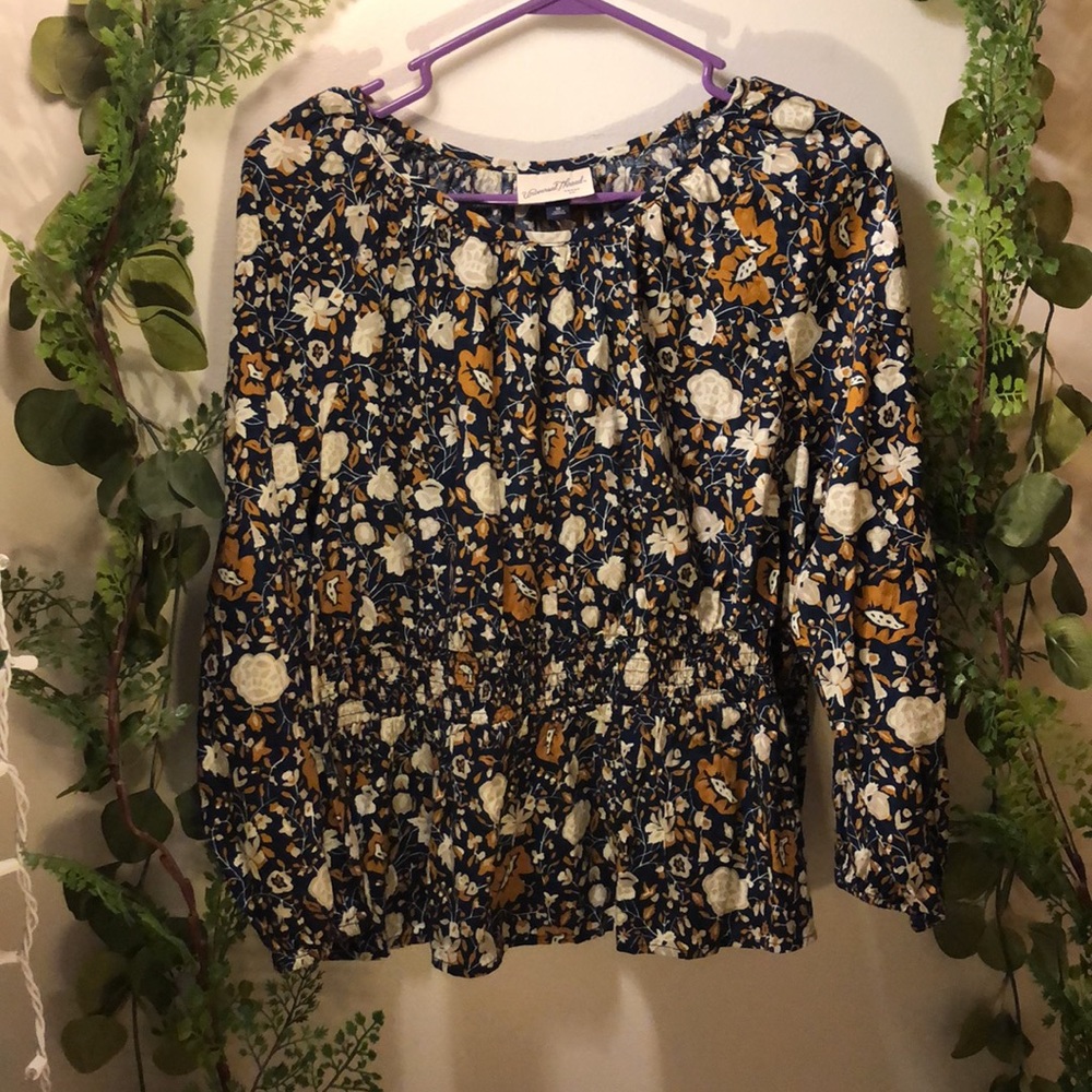 NWT floral peplum blouse